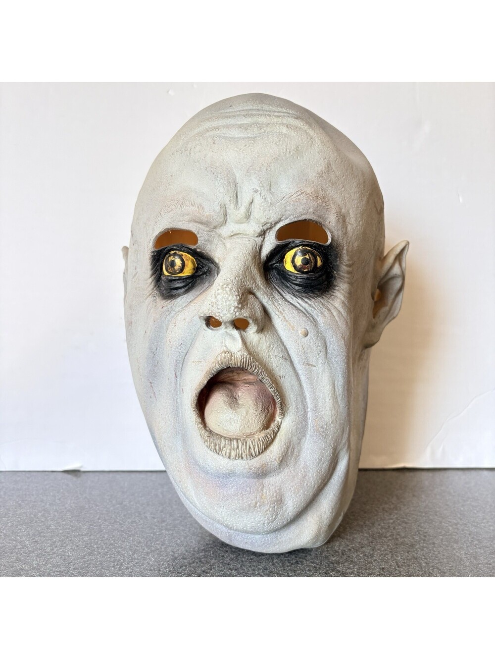 Vintage Paper Magic Group Halloween 2000 Creeper Mask